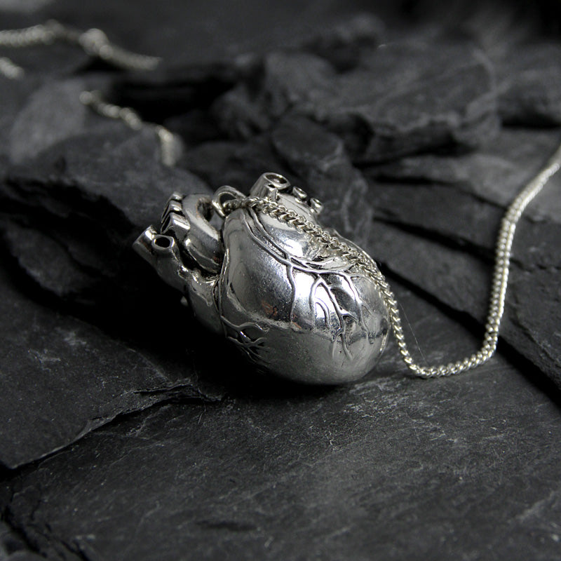 Großer Herz Anhänger Halskette - Clavius Jewelry