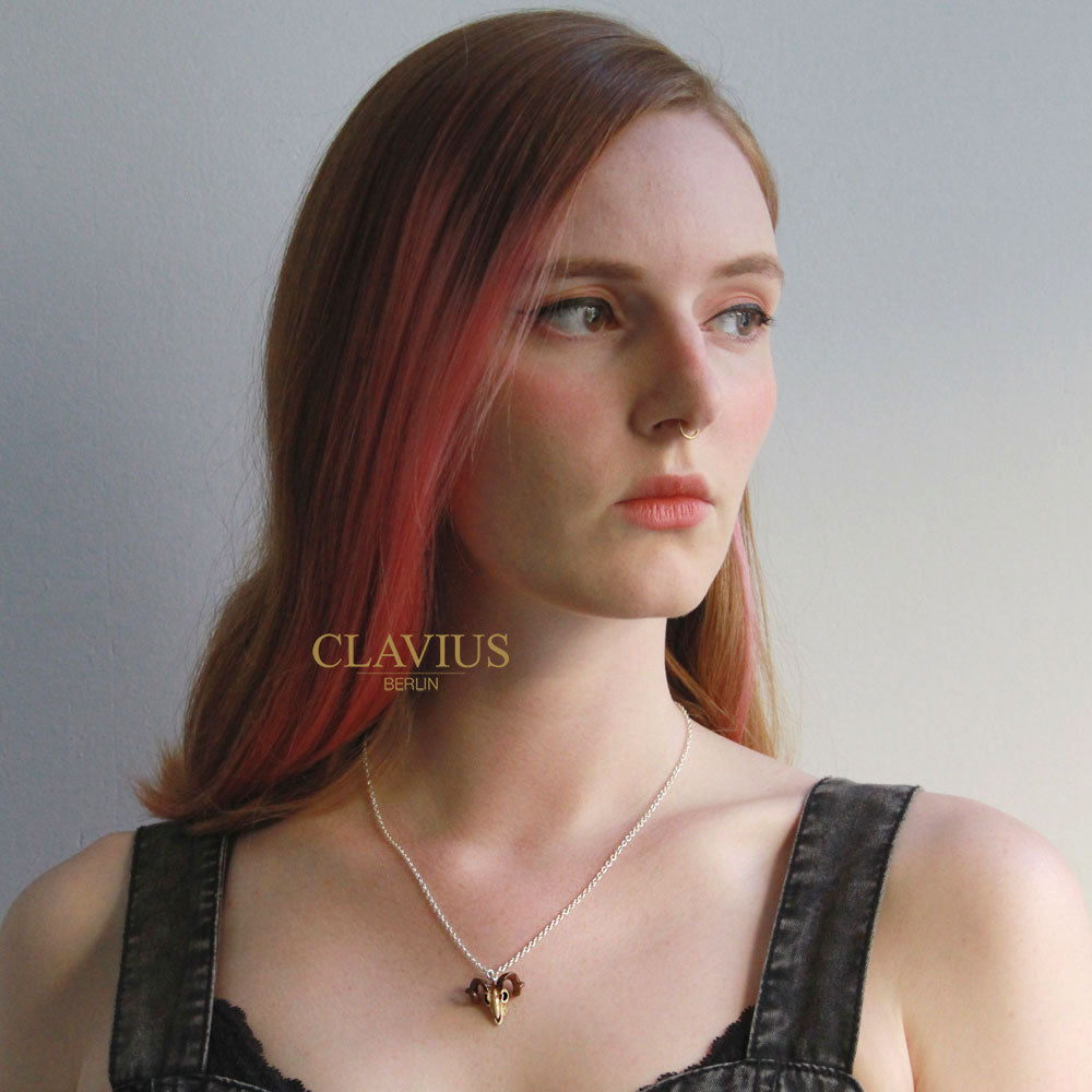 Kleine Ziegenschädel Halskette (Bemalt) - Clavius Jewelry